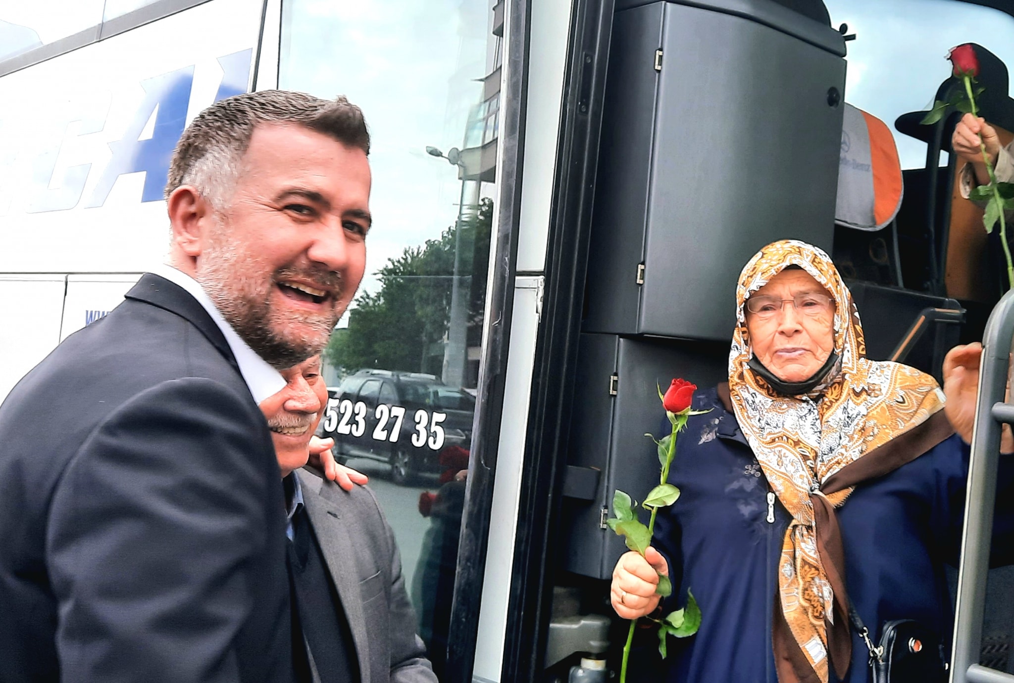 Hemşerileri Milletvekili Adayı Av. Mutlu FURTUNA’yı bağrına bastı