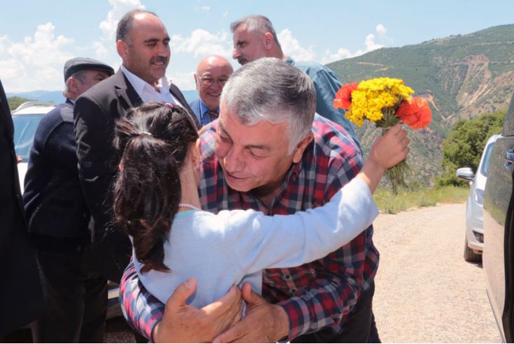 Sarıyer Belediye Başkanı Şükrü Genç, Sütlüce Köyünde.