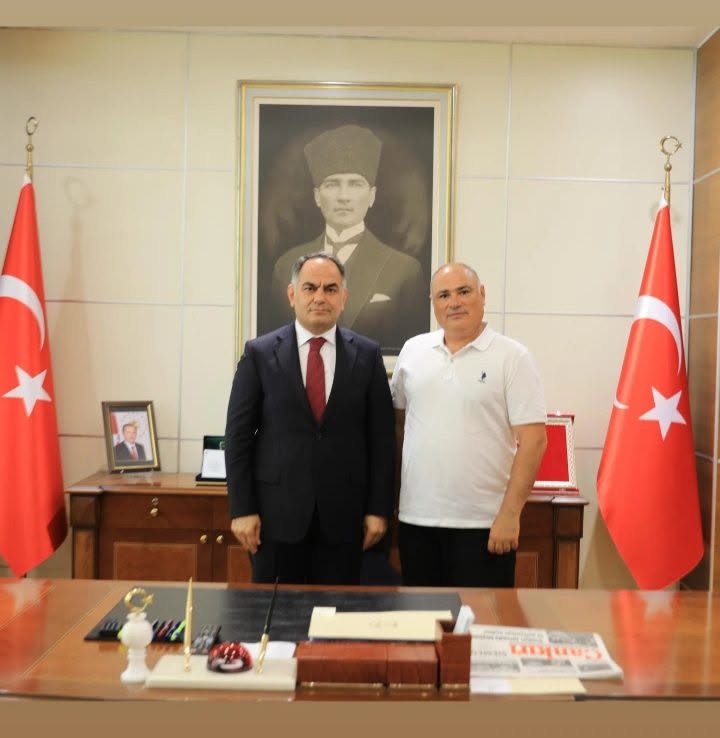 Çankırı, Sivaslı Valisini Bağrına Bastı!